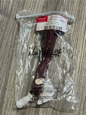 Thirty-One Mulberry Smooth Wristlet Strap